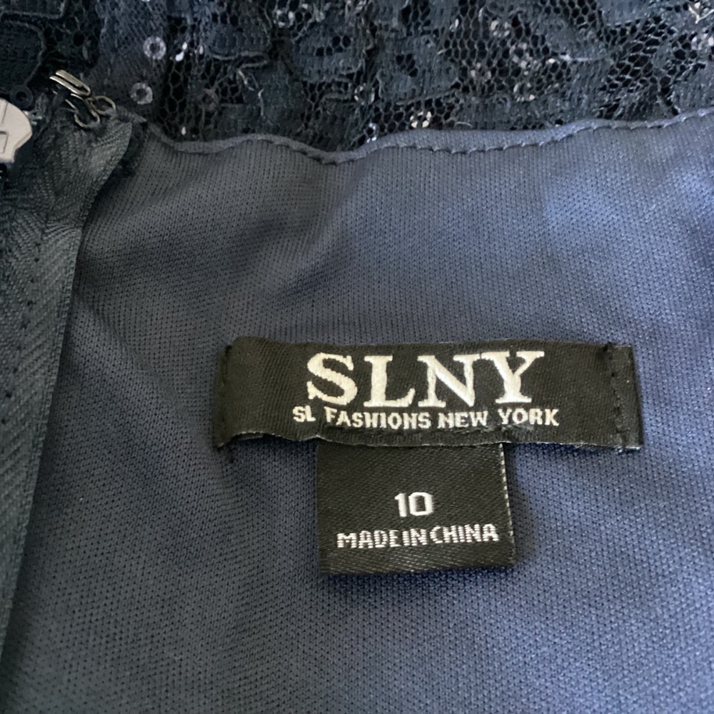SL FASHIONS Lace Overlay Fit & Flare Midi Dress, size 10 - Picture 14 of 14